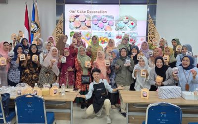 Dharma Wanita of TRKP Holds Creative Event: “Cupcake Decoration”